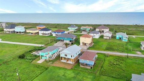 A home in Port Bolivar