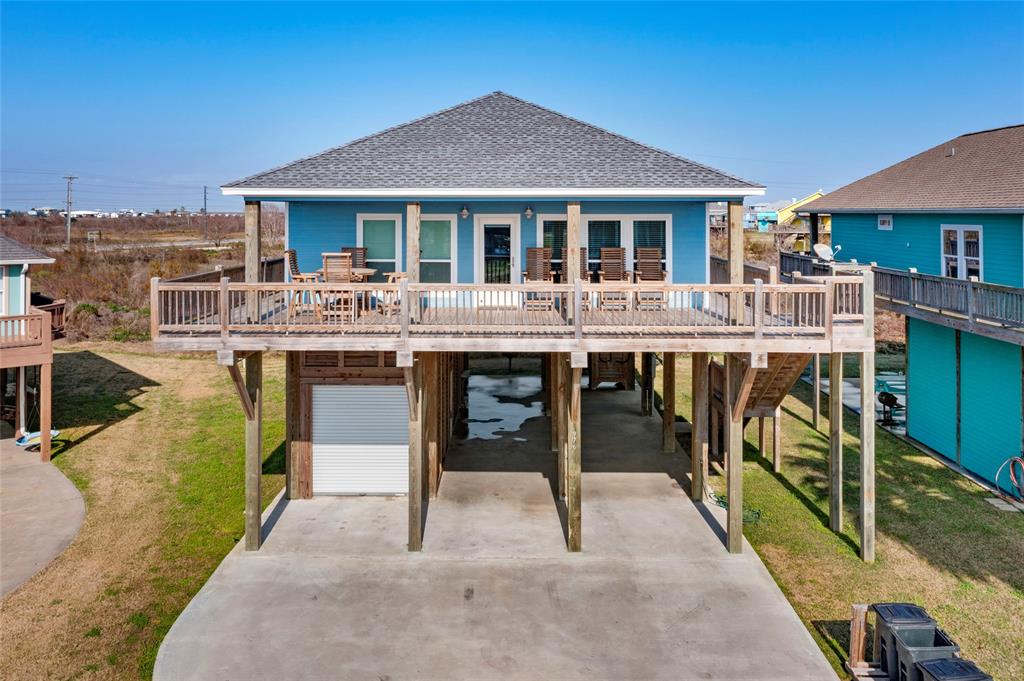 976 Mary Lynn, Crystal Beach, Texas image 1
