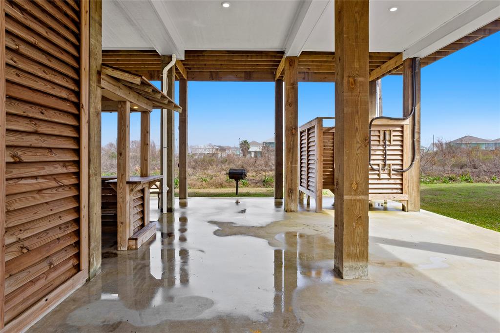 976 Mary Lynn, Crystal Beach, Texas image 17