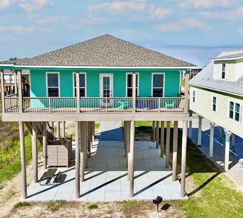 A home in Crystal Beach