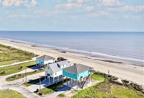 A home in Crystal Beach