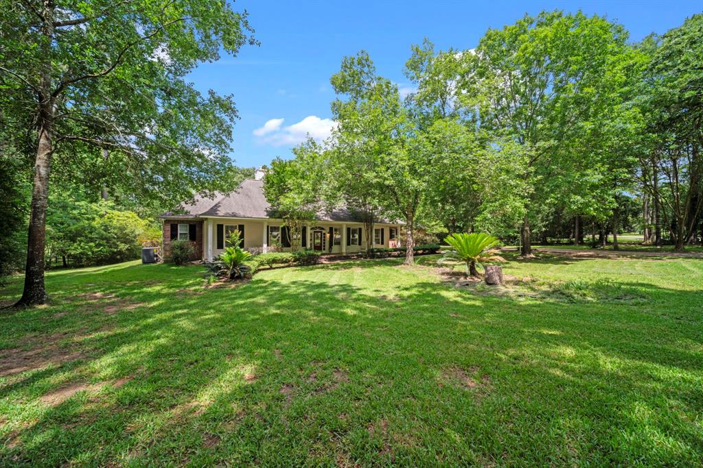 32819 Couples Court, Magnolia, Texas image 1