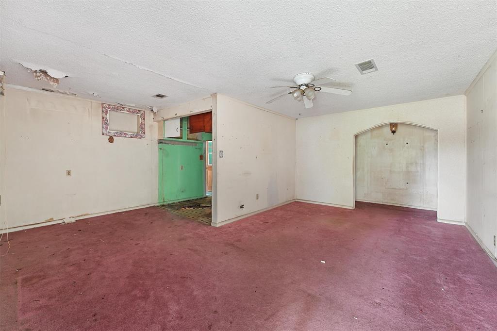 121 Lake Road