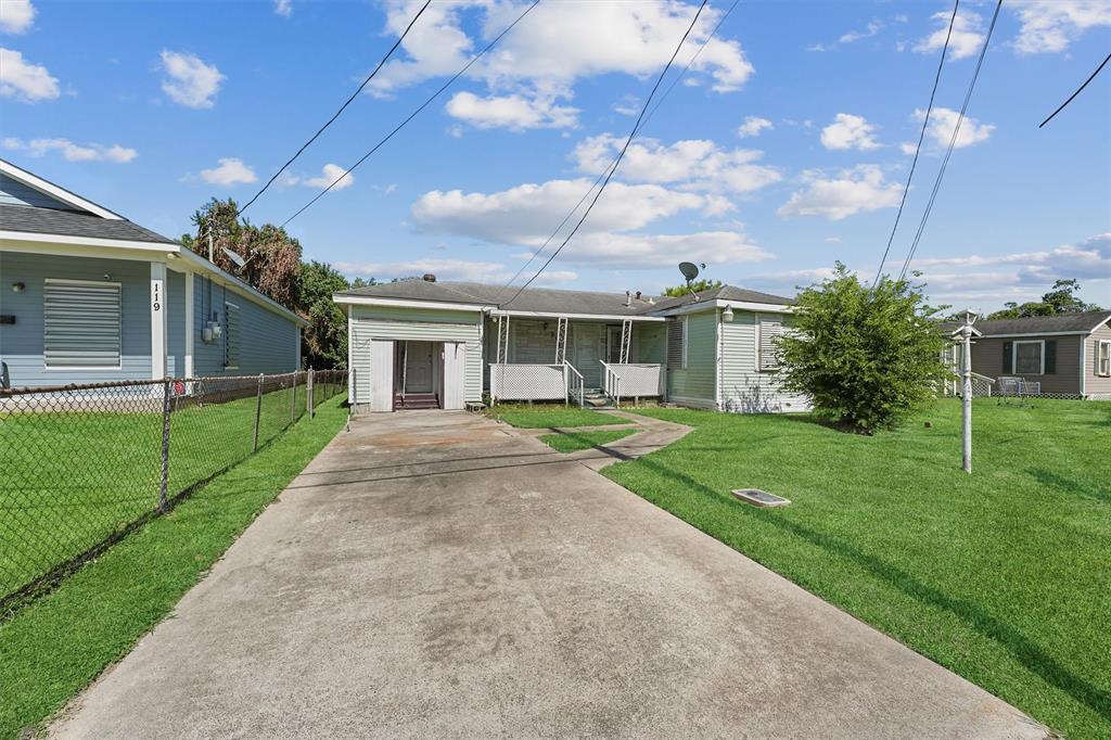 121 Lake Road