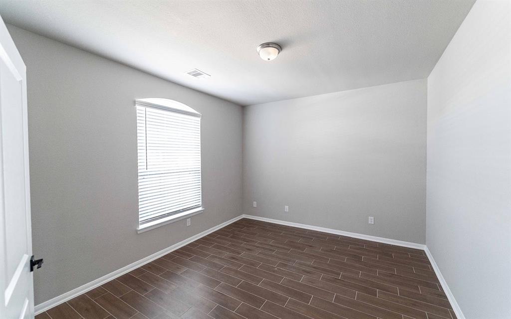 3823 Mulberry Farms Drive