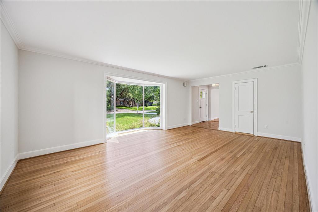 2518 Glen Haven Boulevard, Houston, Texas image 7