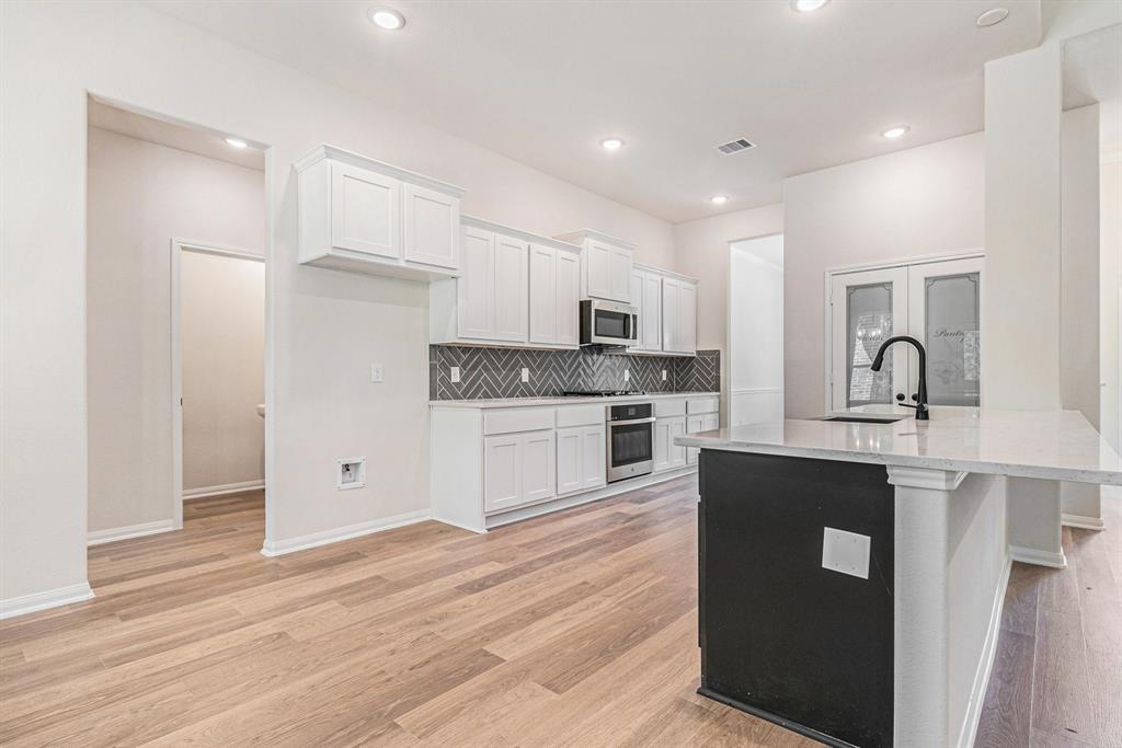 13551 Caldwell