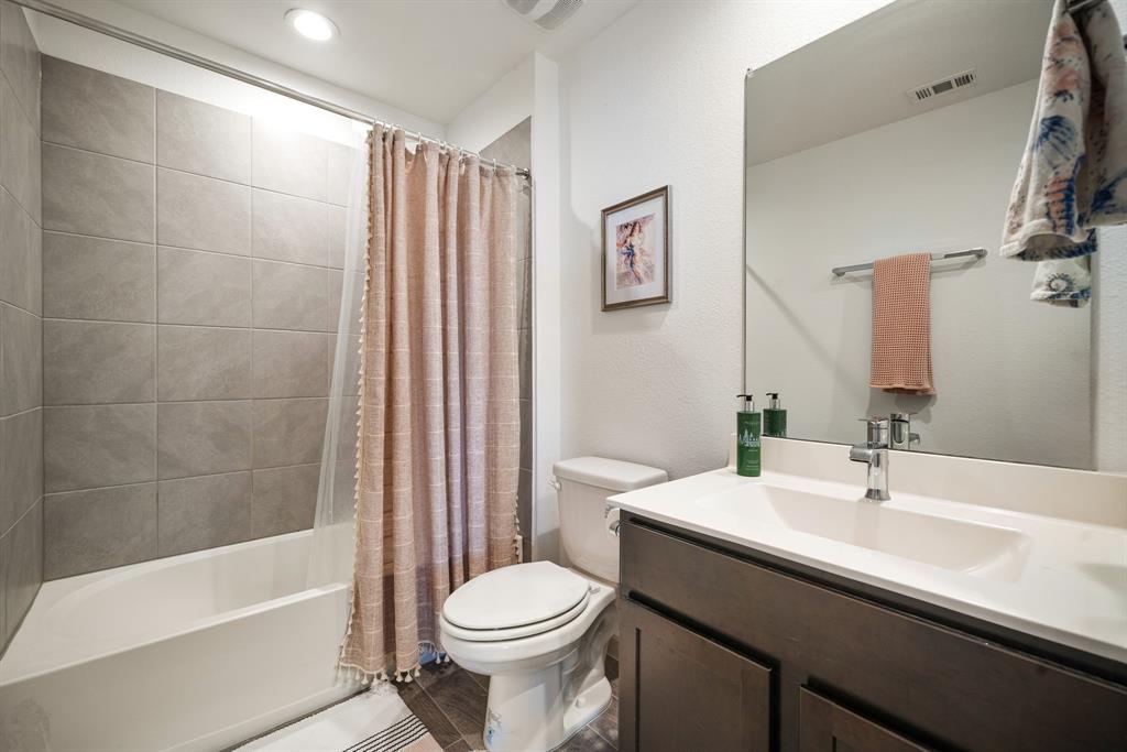 2421 Mar Vista Lane, La Marque, Texas image 33