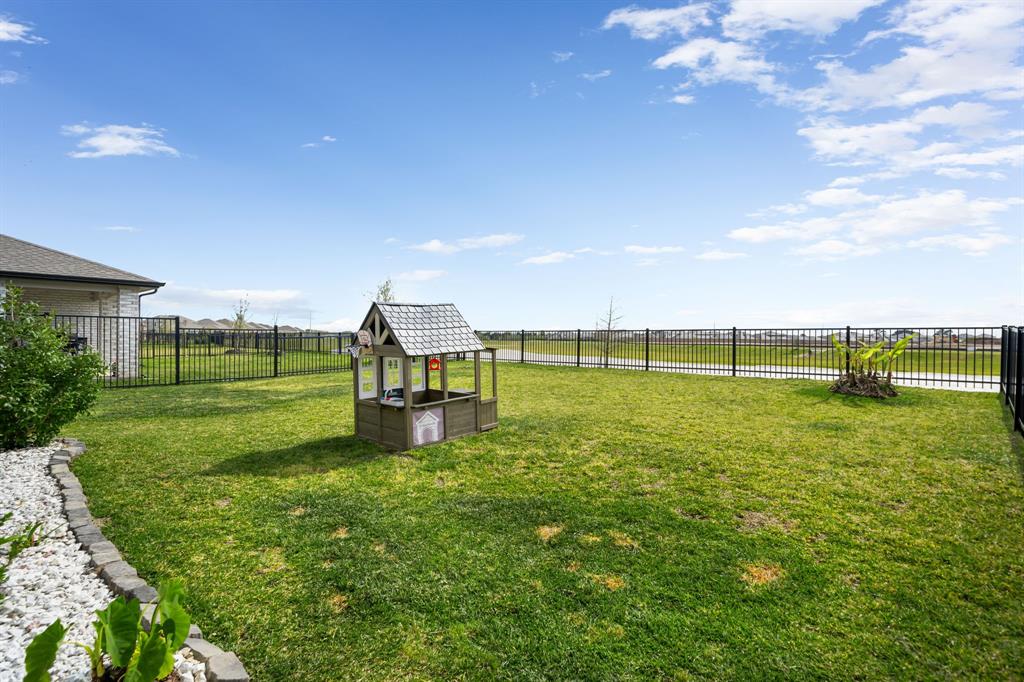 2421 Mar Vista Lane, La Marque, Texas image 6