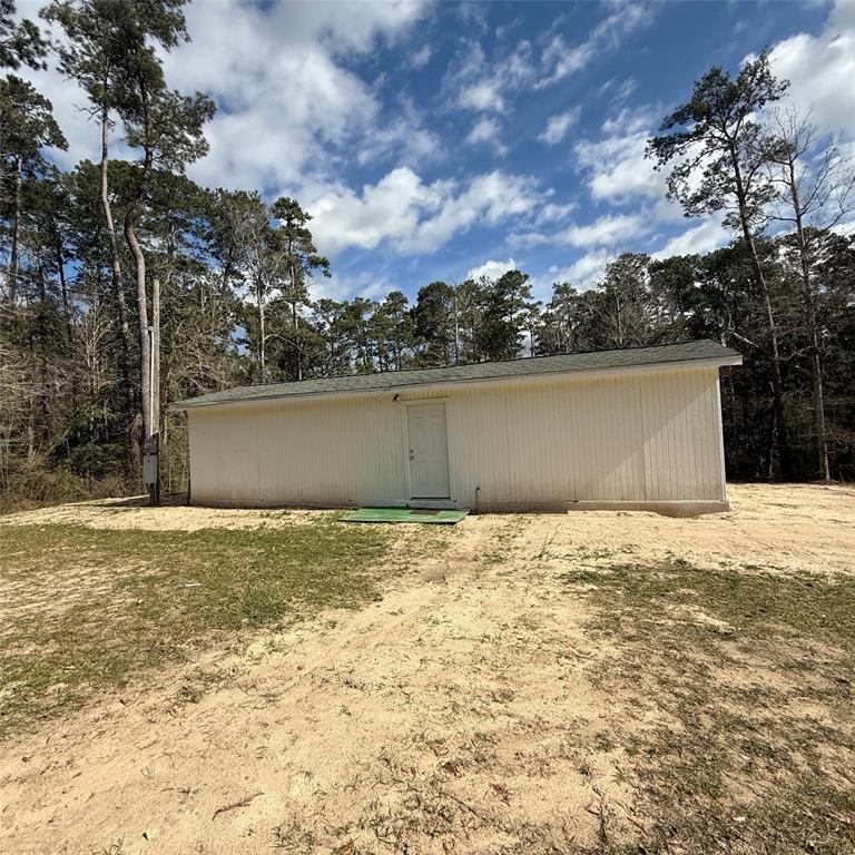 205 Charles Keyes Lane, Livingston, Texas image 3