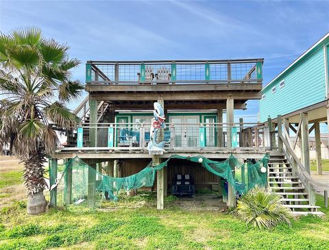 Single Family Residence in Surfside Beach TX 116 Surf Drive.jpg