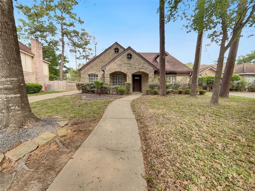 3642 Chapel Square Drive, Spring, Texas image 1
