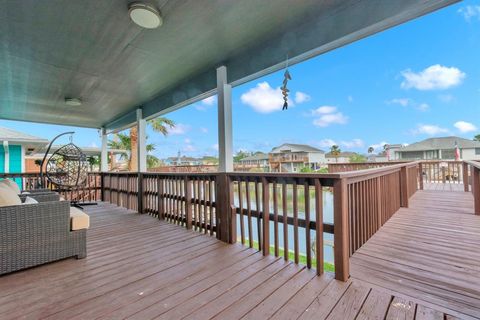 A home in Bayou Vista