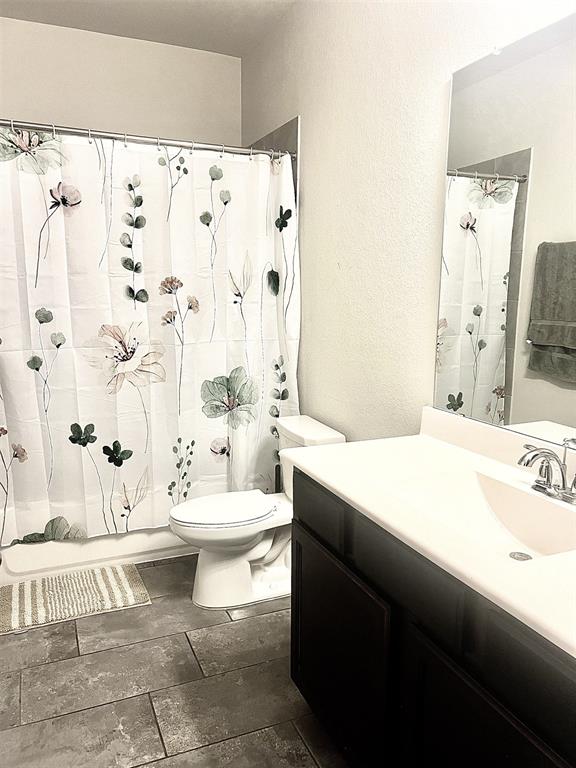 239 Bay Oaks Drive, La Porte, Texas image 34