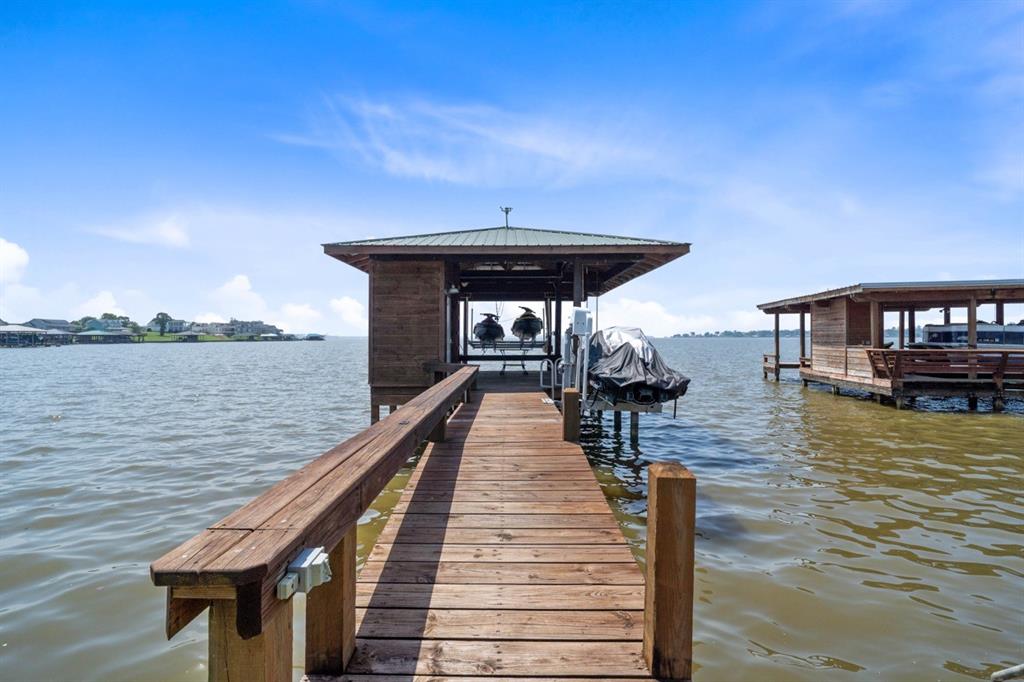 650 Dove Island, Livingston, Texas image 3