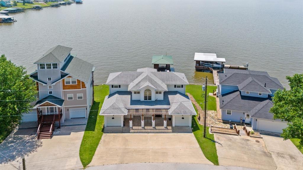 650 Dove Island, Livingston, Texas image 2