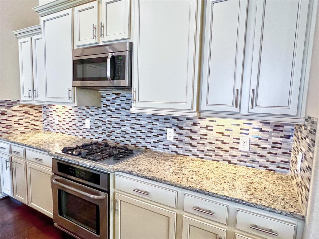 22326 Tiltwood Lane, Tomball, Texas image 32