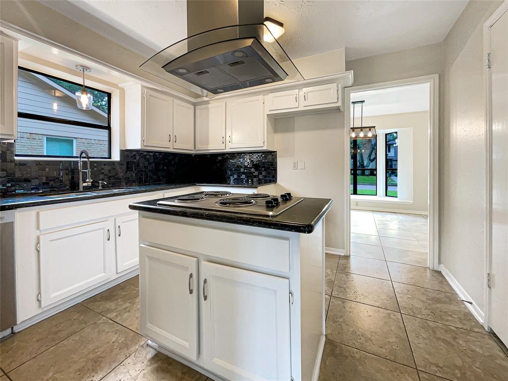 21415 Park Mount Drive, Katy, Texas image 6