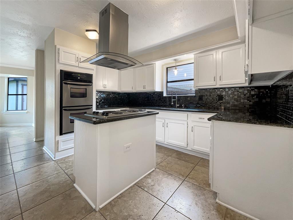 21415 Park Mount Drive, Katy, Texas image 14