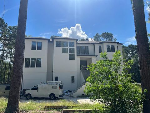 2 Deer Ridge Estates Boulevard Kingwood TX 77339