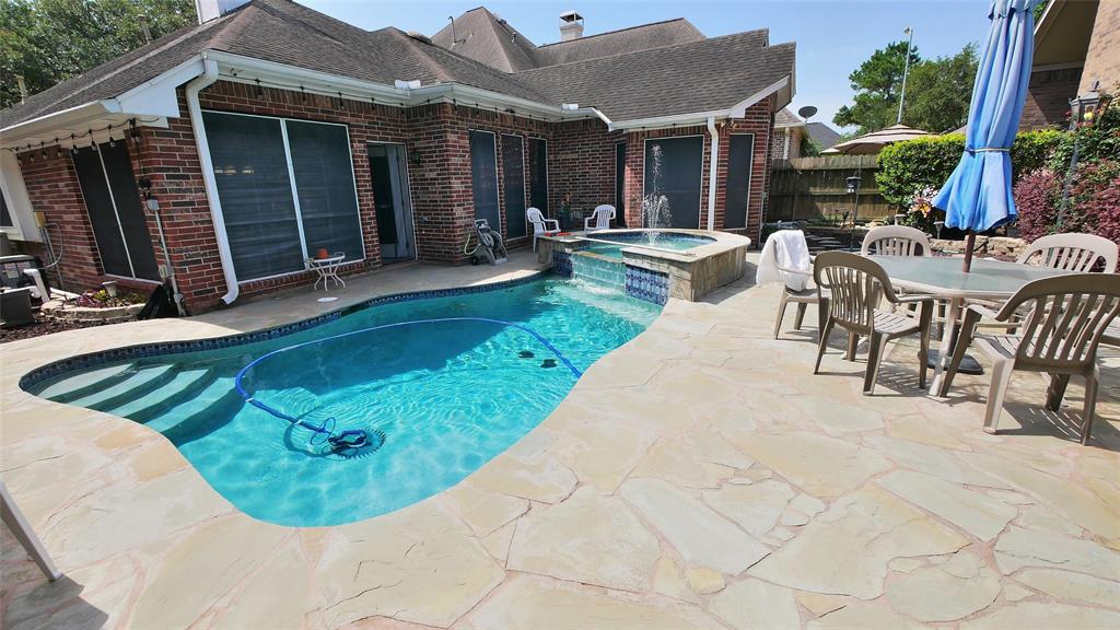 1314 Caravelle Court, Katy, Texas image 3