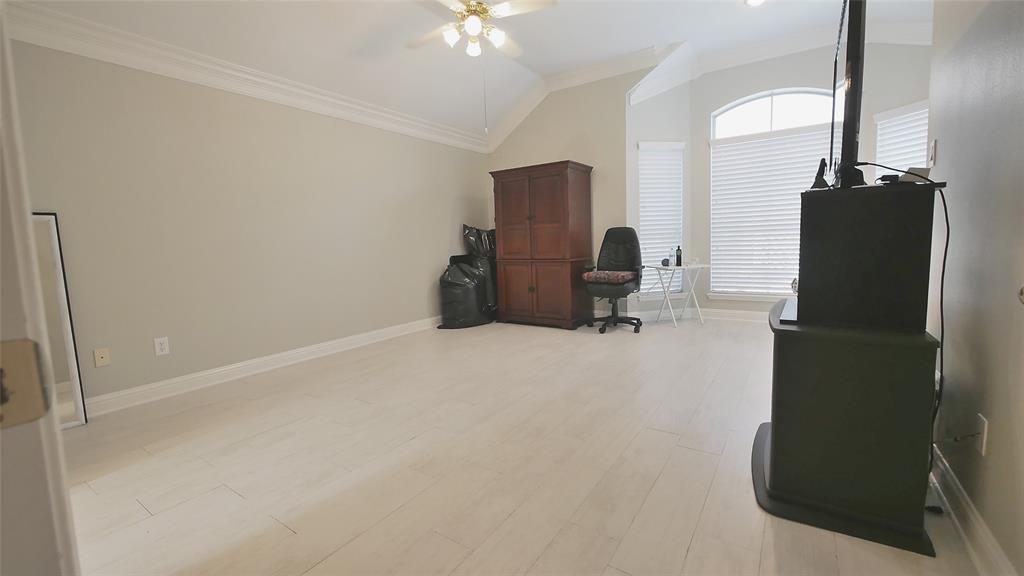 1314 Caravelle Court, Katy, Texas image 16