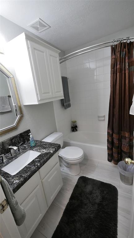 1314 Caravelle Court, Katy, Texas image 23