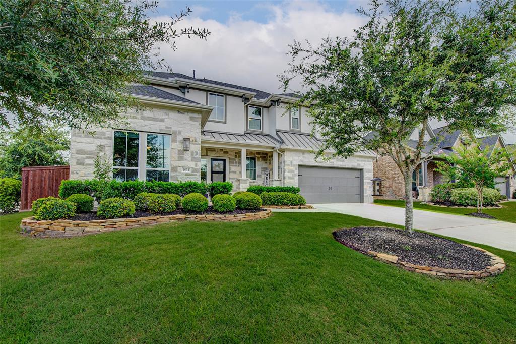 1834 Brooking Hill Court