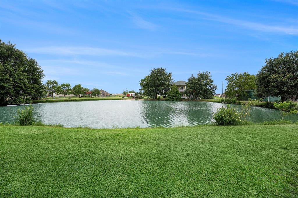 4201 Lawrence Road, Beach City, Texas image 2
