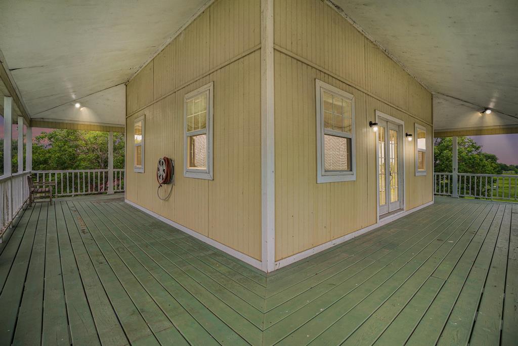 4201 Lawrence Road, Beach City, Texas image 20