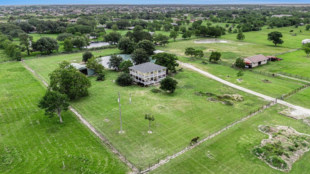 4201 Lawrence Road, Beach City, Texas image 9