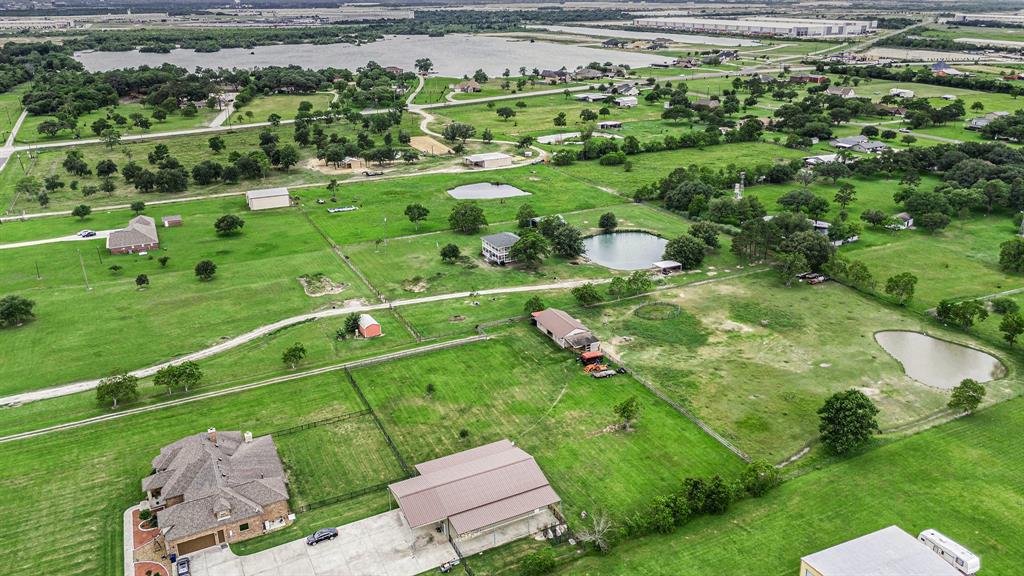 4201 Lawrence Road, Beach City, Texas image 35