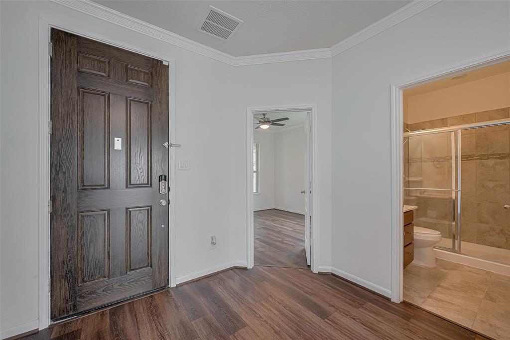 4818 Emerson Manor Drive, Katy, Texas image 7