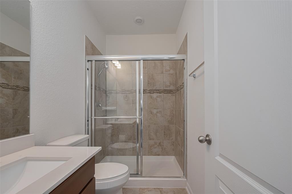 4818 Emerson Manor Drive, Katy, Texas image 19
