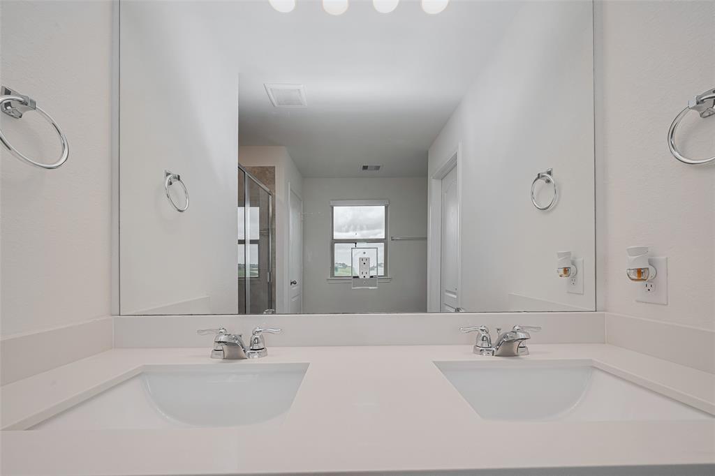 4818 Emerson Manor Drive, Katy, Texas image 26