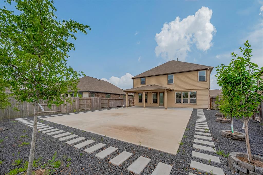 4818 Emerson Manor Drive, Katy, Texas image 29