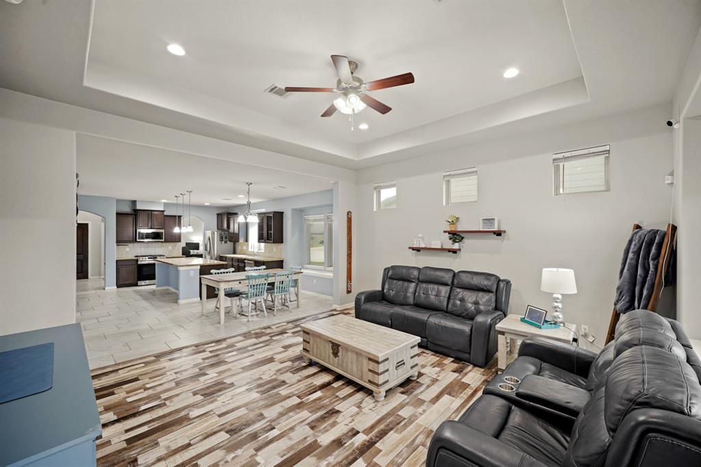 7211 Cypress Pin Oak Drive, Cypress, Texas image 15