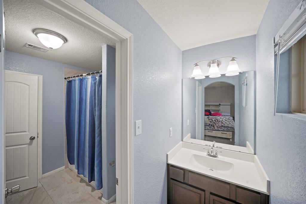 7211 Cypress Pin Oak Drive, Cypress, Texas image 25