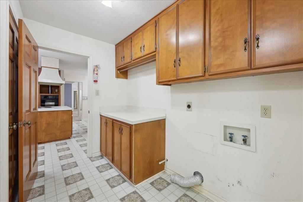 8890 Interstate 10, Orange, Texas image 34