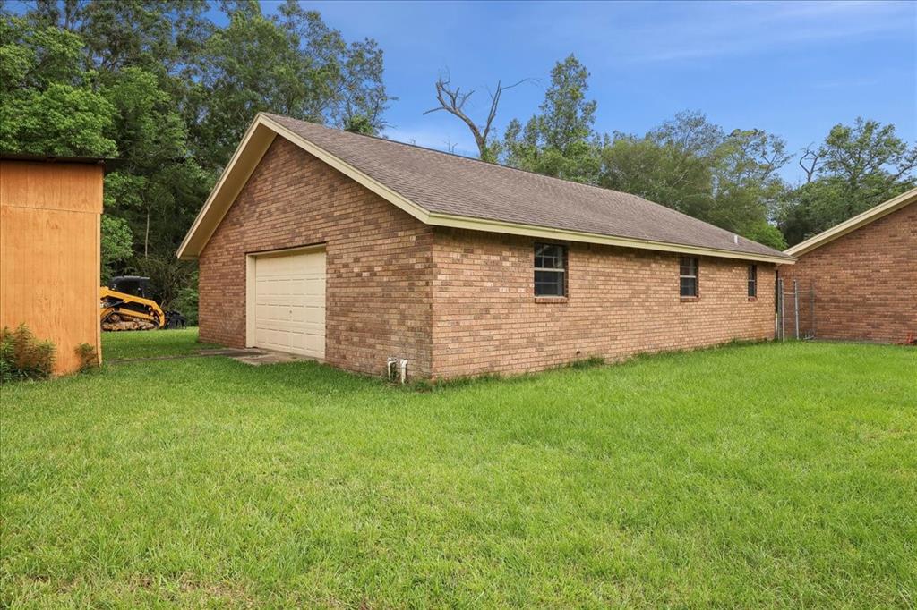 8890 Interstate 10, Orange, Texas image 36