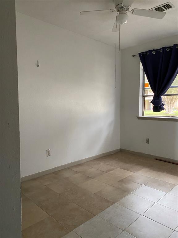 5122 Kent Drive