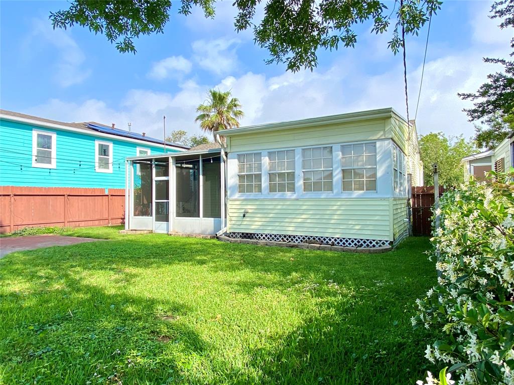 4817 Alamo Drive, Galveston, Texas image 27
