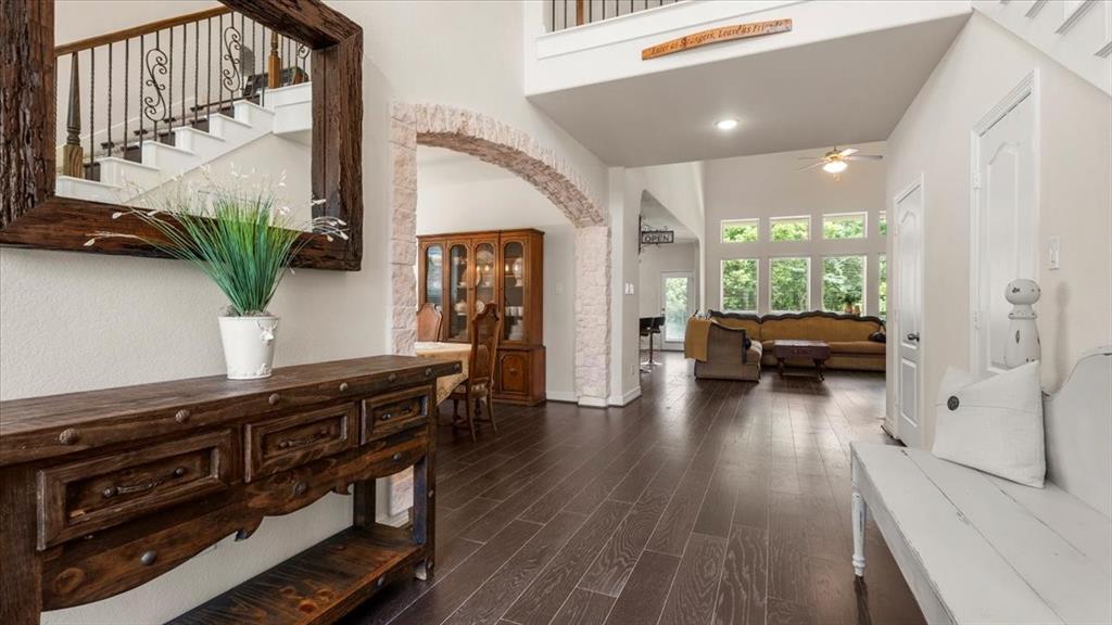 2077 Brookmont Drive, Conroe, Texas image 29