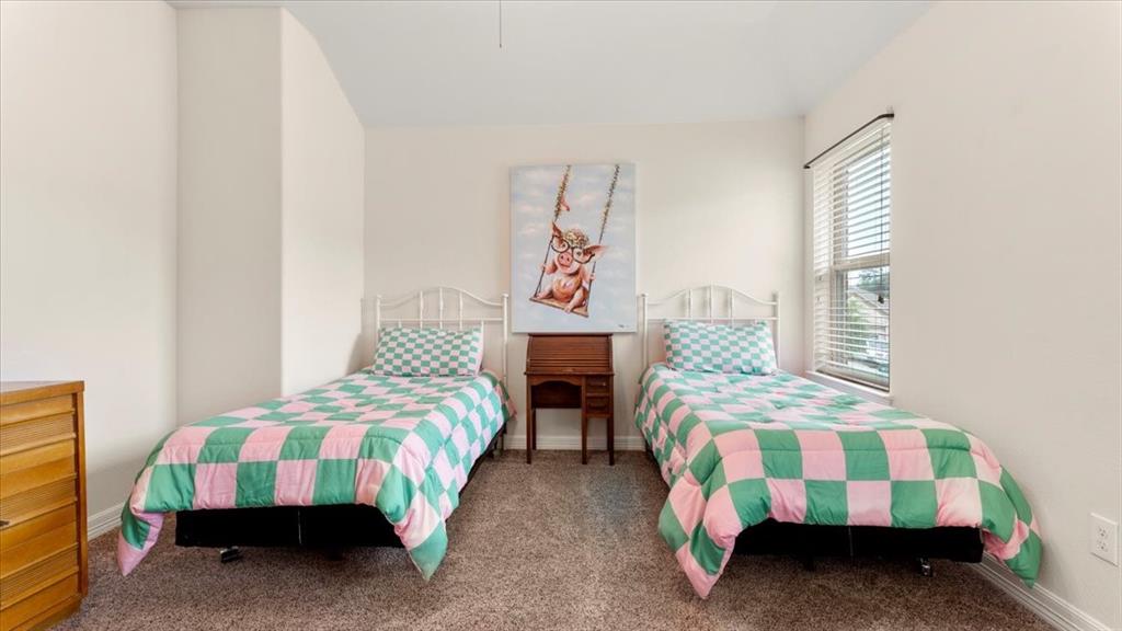 2077 Brookmont Drive, Conroe, Texas image 12