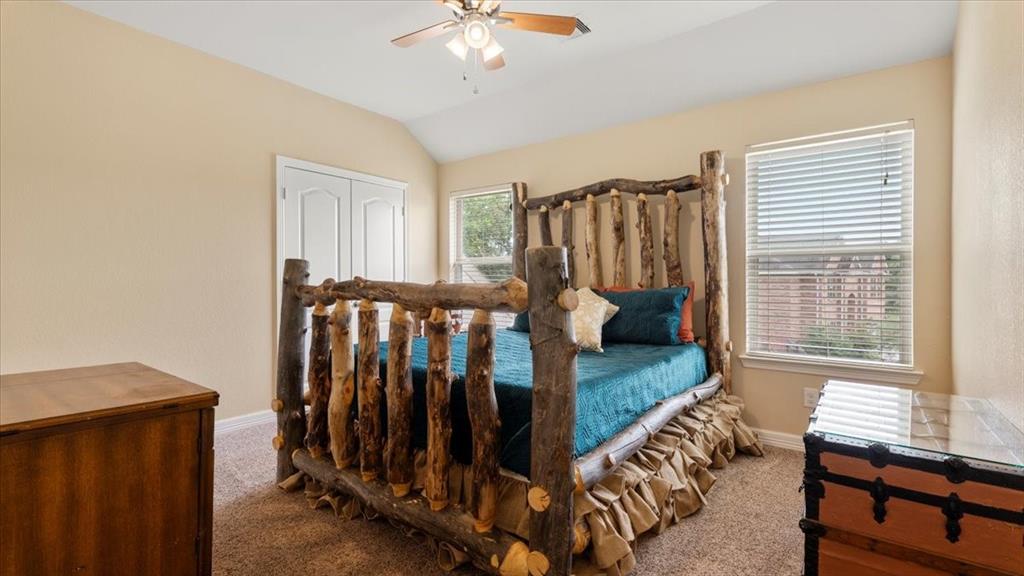 2077 Brookmont Drive, Conroe, Texas image 22