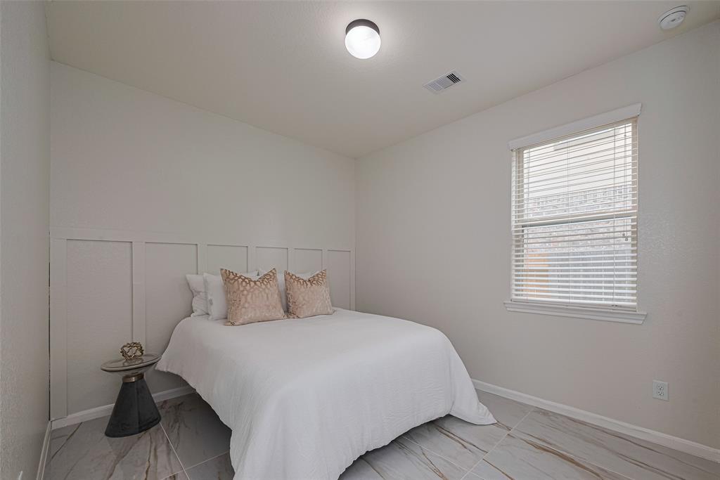 12205 Renewal Way, Houston, Texas image 6