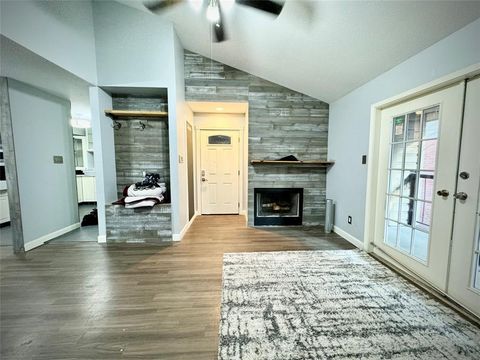 Photo of 8918 Bissonnet Street #402, Houston, TX 77074 (MLS # 71989275)