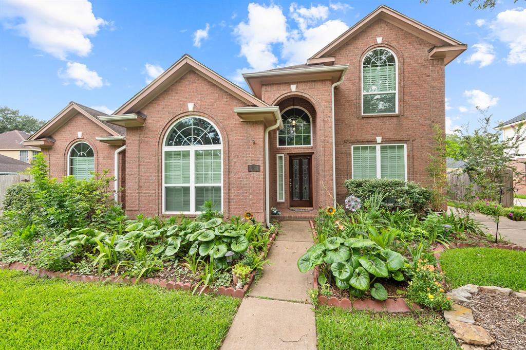 2034 Cypress Bend Lane, Sugar Land, Texas image 1