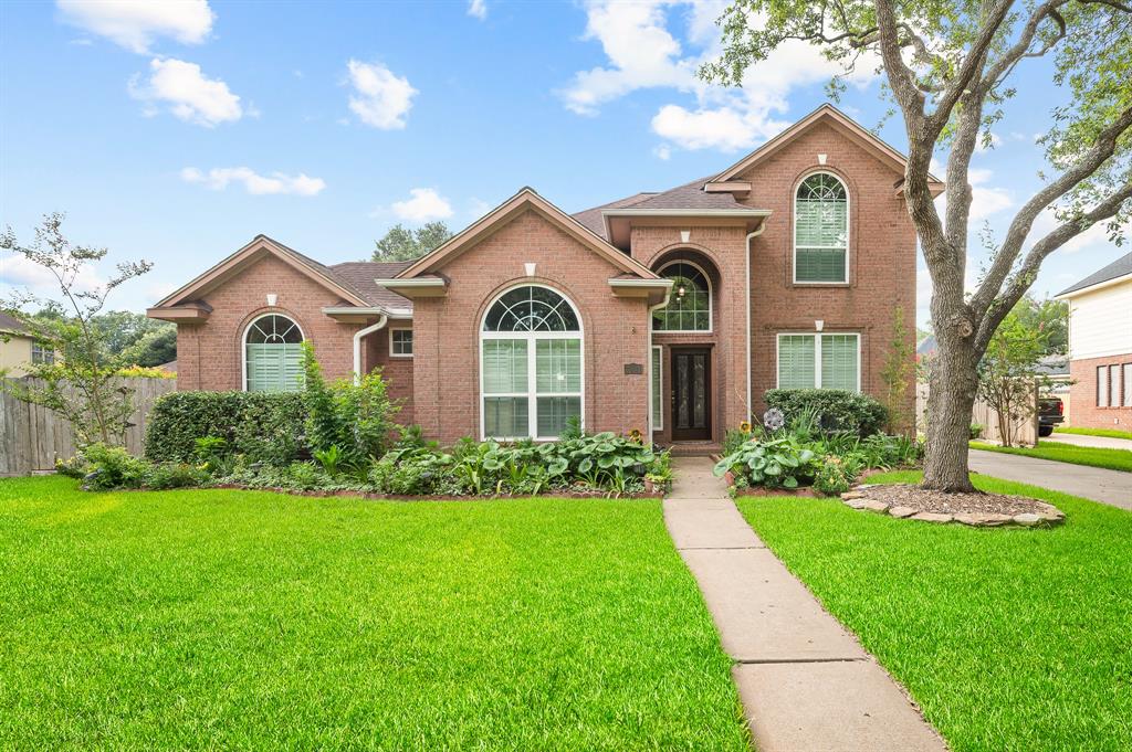 2034 Cypress Bend Lane, Sugar Land, Texas image 2