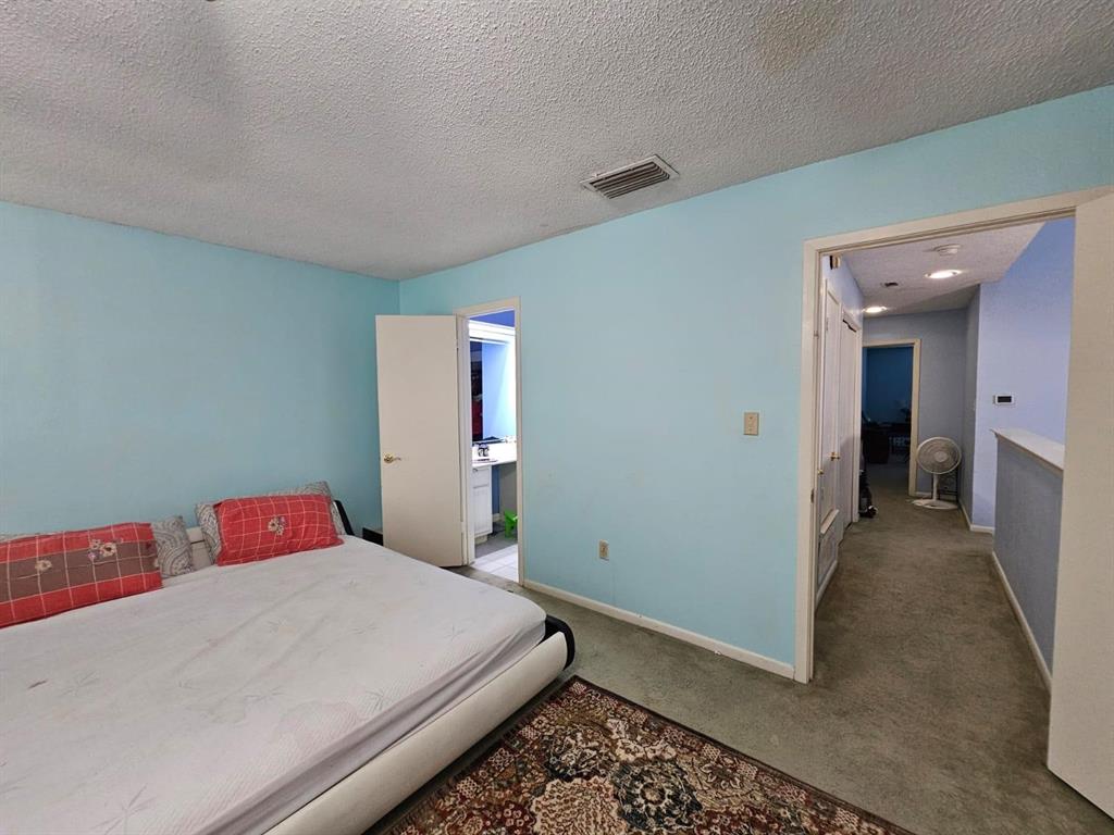 9807 Bent Branch Lane, Dallas, Texas image 24